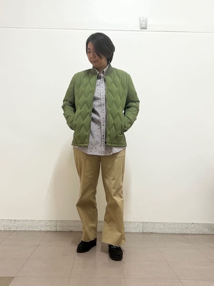 okaさんの「TAKEO KIKUCHI｜ハットモチーフ ジャカード ストライプ シャツ」を使ったコーディネート