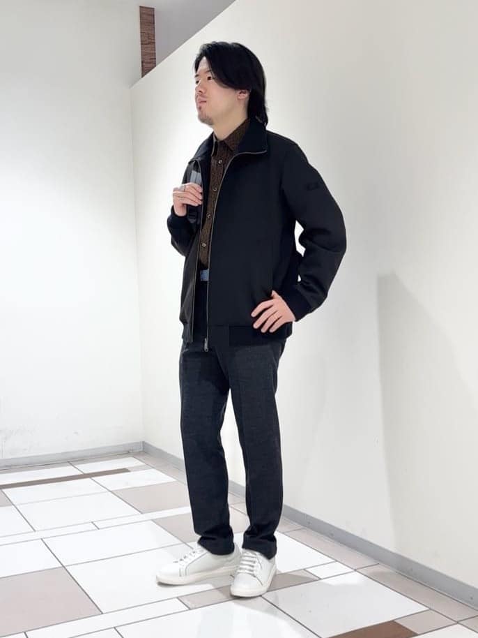 及川さんの「TAKEO KIKUCHI｜【JUST ONE LAYER】ダウンファブリック ジップアップ リブ ブルゾン」を使ったコーディネート