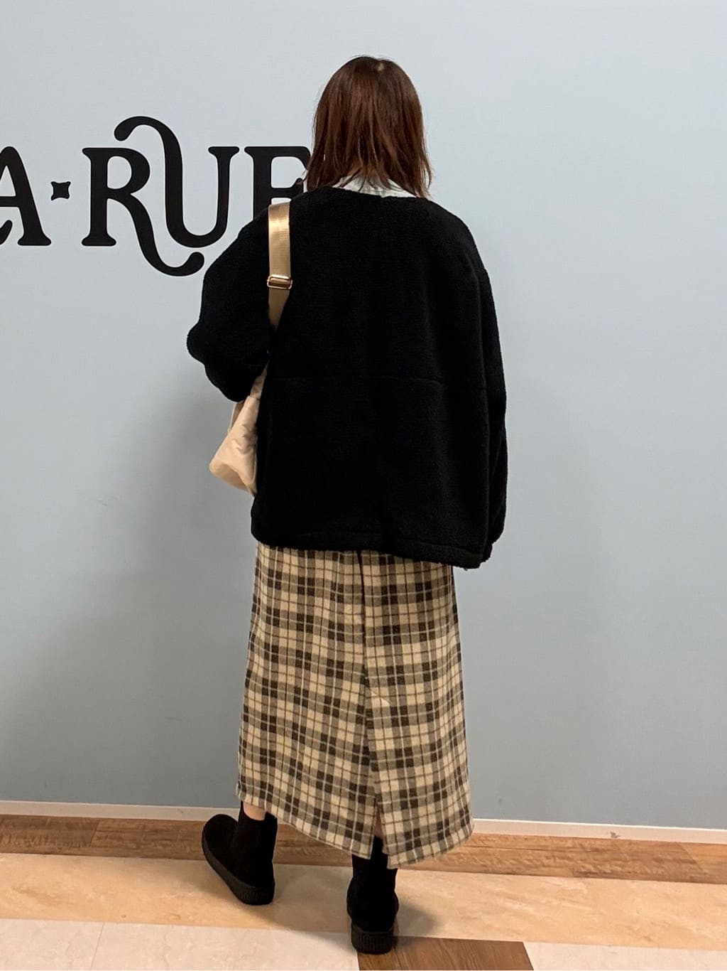 Naaatsuさんの「SHOO･LA･RUE｜」を使ったコーディネート