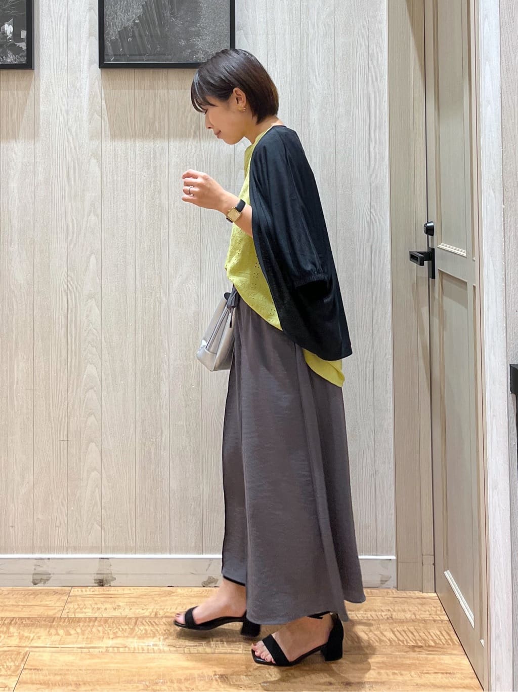 shirayuuuさんの「SHOO･LA･RUE｜【UV/さらさらタッチ】女性らしさ漂う 5分袖ボレロカーディガン」を使ったコーディネート
