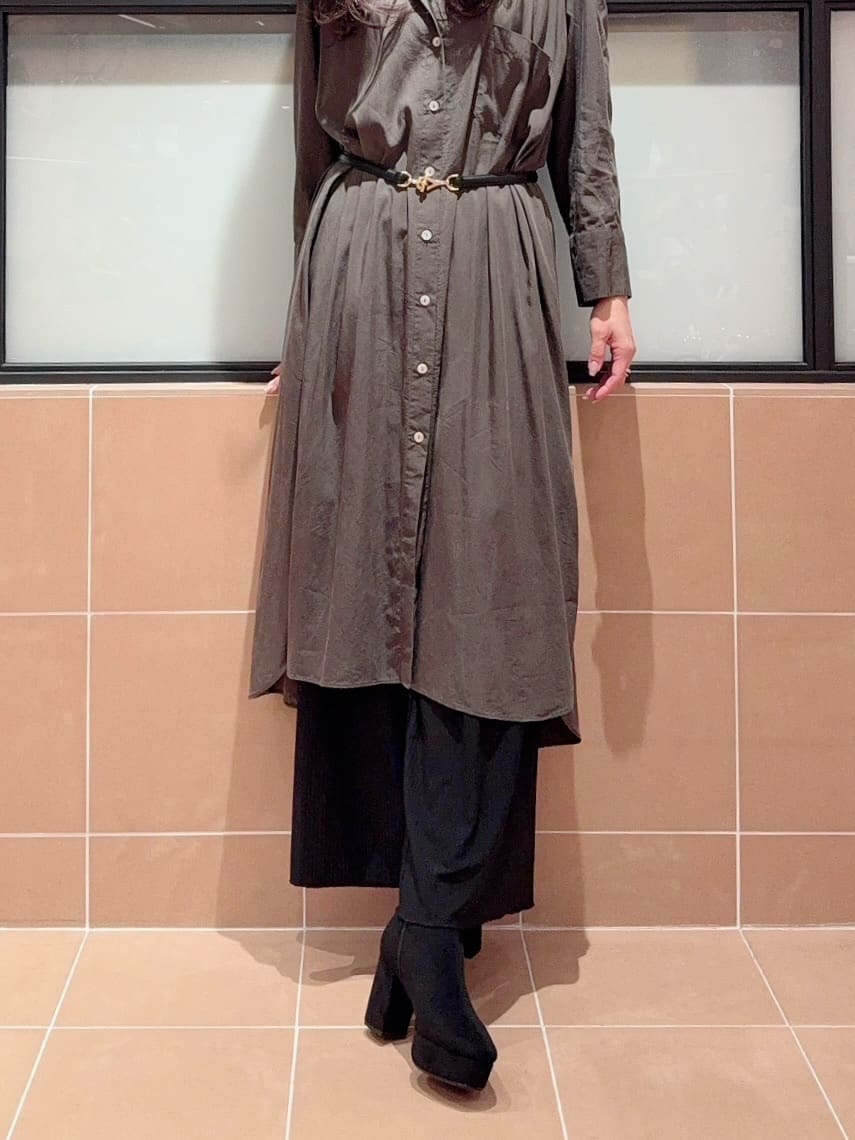 kaoriさんの「ESPERANZA｜ゆる傾斜ショートブーツ」を使ったコーディネート