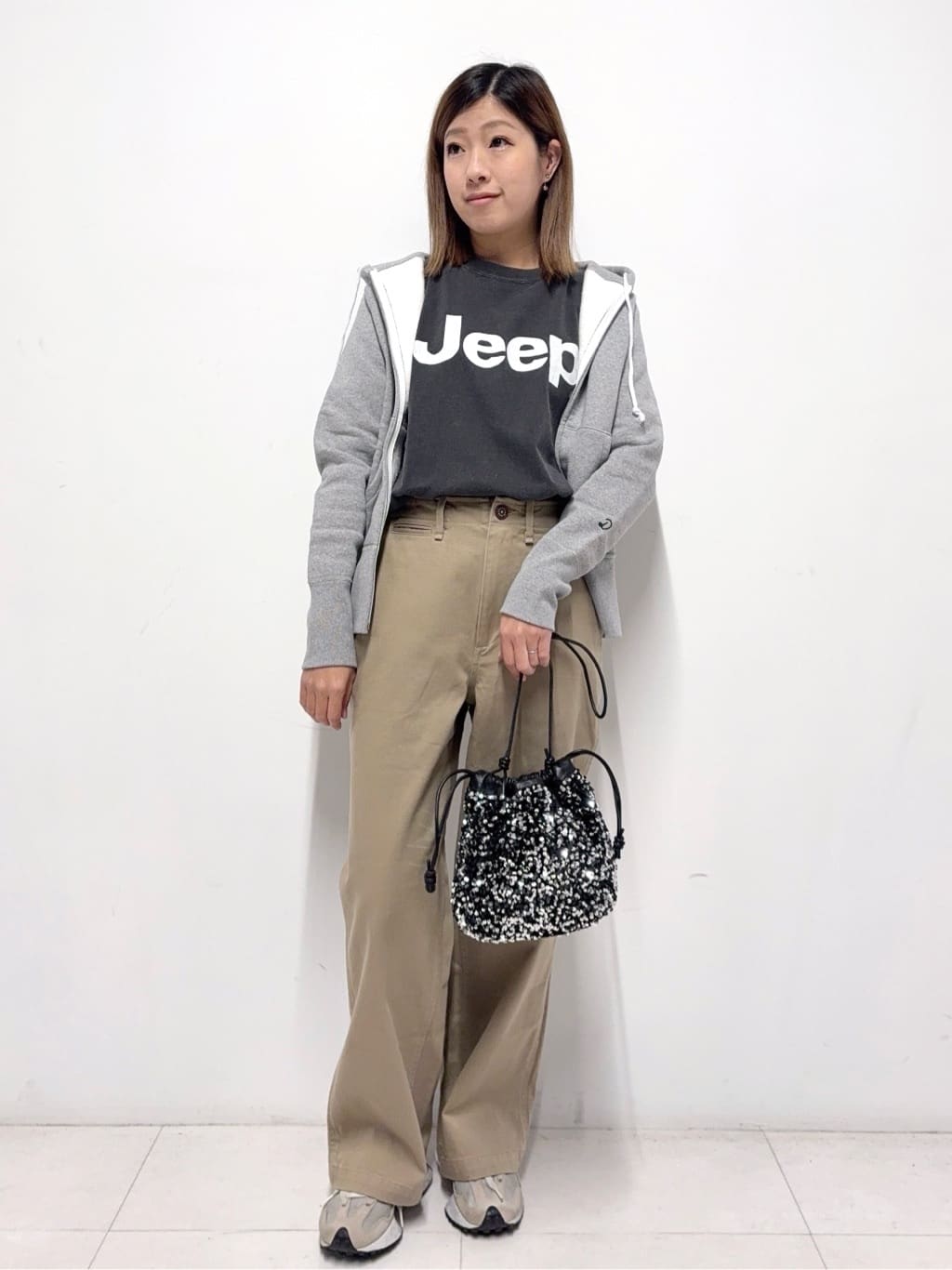 Nishijimaさんの「DRESSTERIOR｜デキシー吊裏毛ジップアップパーカ」を使ったコーディネート