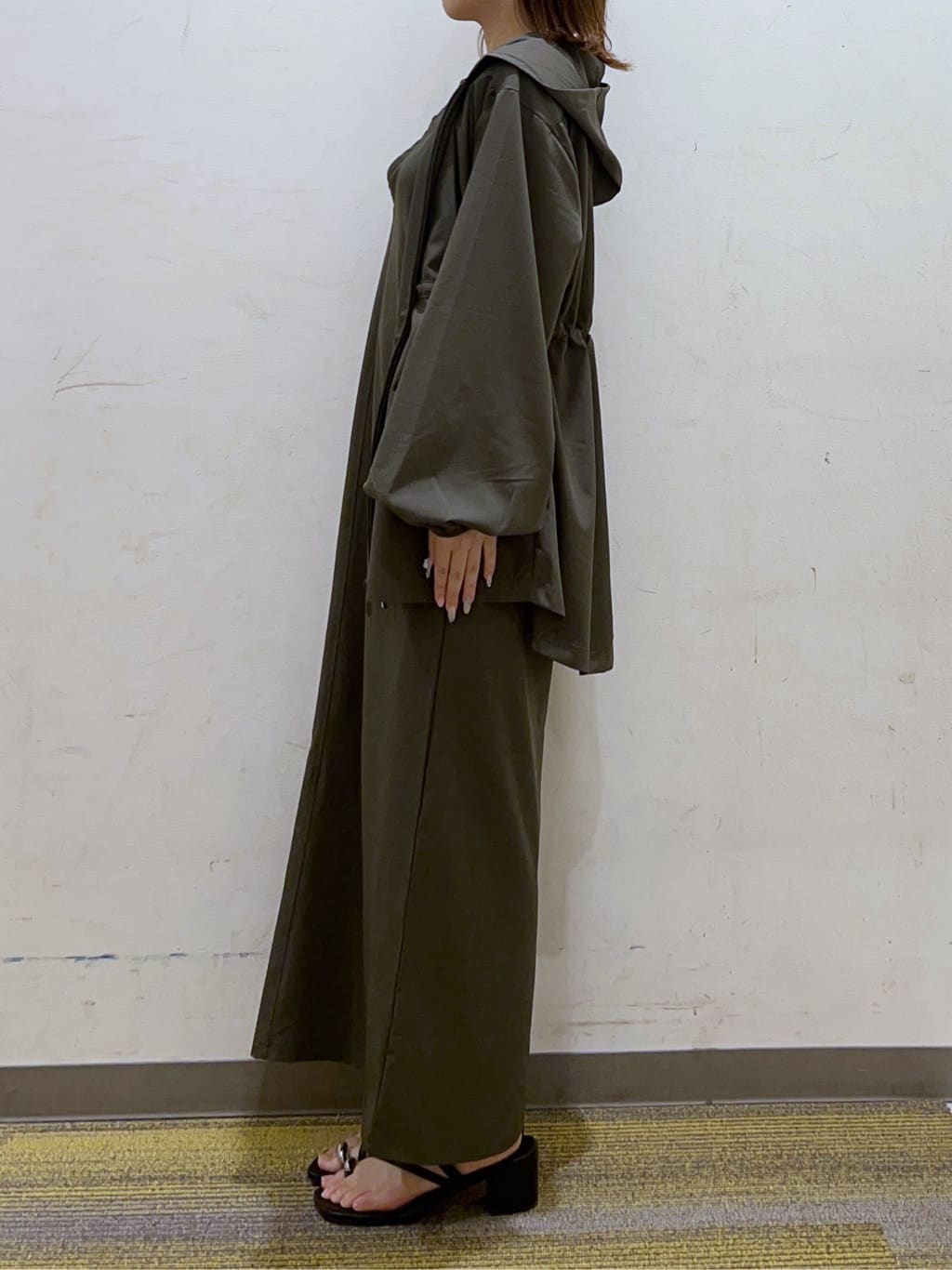 かのさんの「THE SHOP TK｜【mizugiwa/ラッシュガード】フロントジップパーカ/セットアップ可/接触冷感/UVケア/洗濯機」を使ったコーディネート