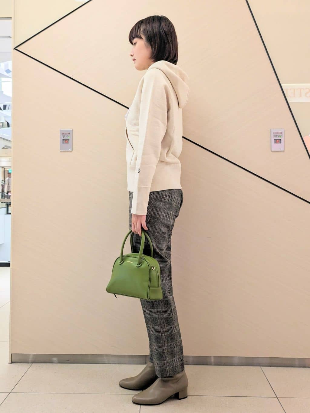 saoriさんの「DRESSTERIOR｜デキシー吊裏毛ジップアップパーカ」を使ったコーディネート