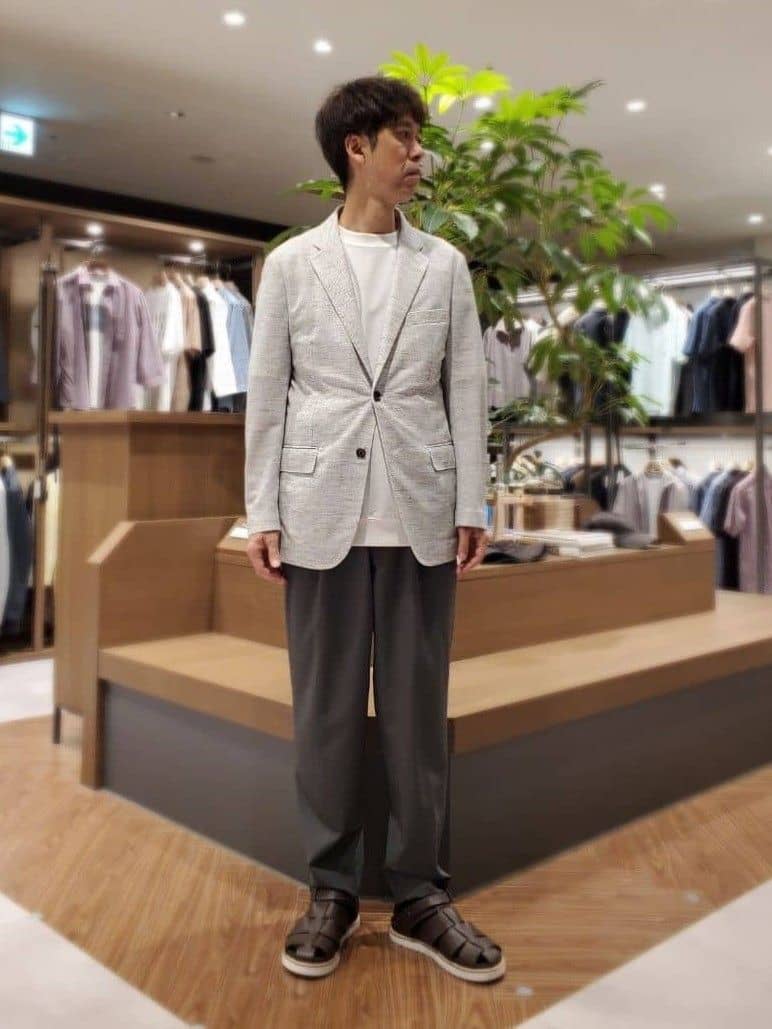 ishidaさんの「TAKEO KIKUCHI｜【尾州織】リネンブレンド メッシュ ジャケット」を使ったコーディネート