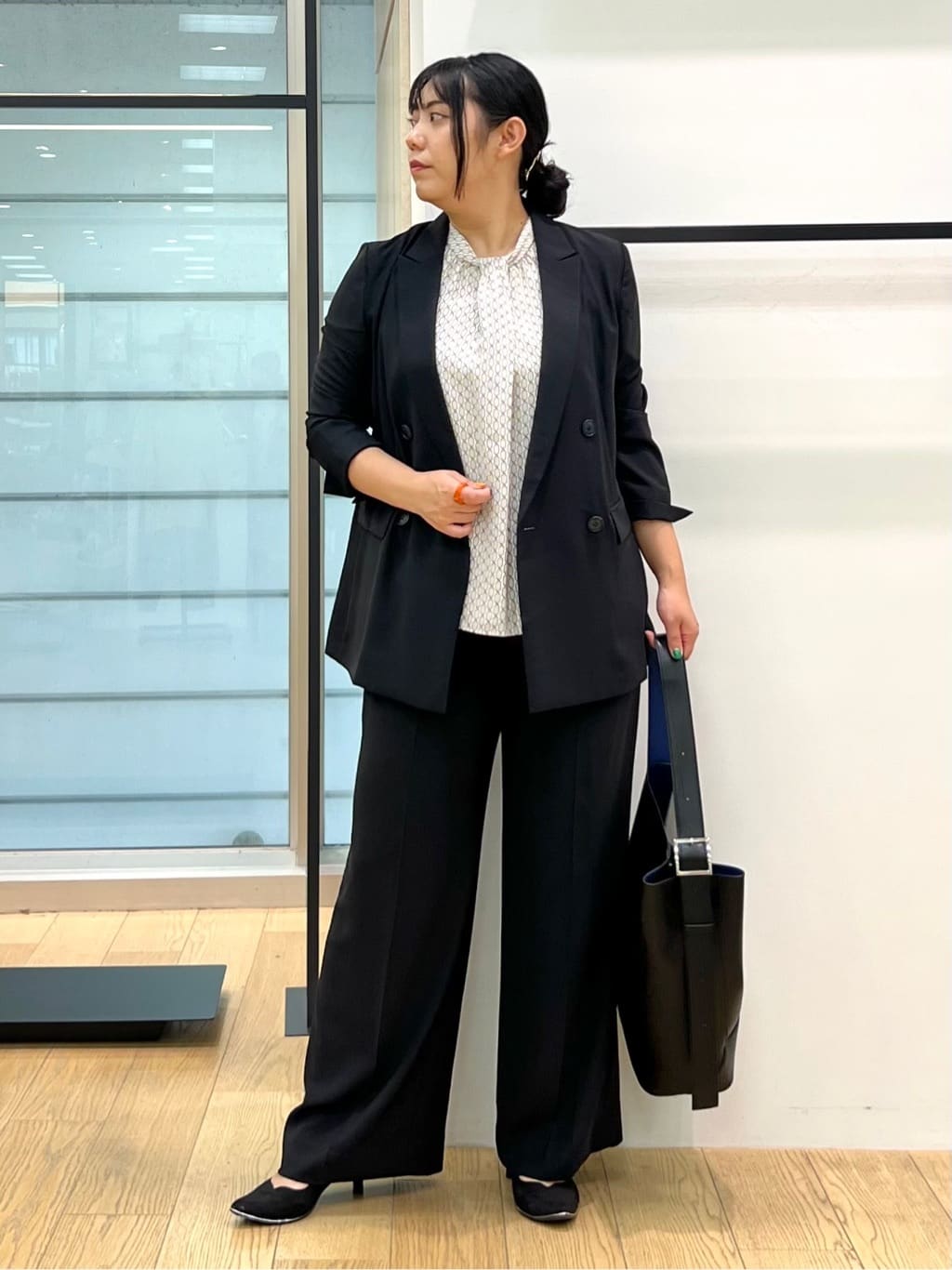shimaさんの「INDIVI｜【軽く羽織れる！】ダブルジャケット」を使ったコーディネート