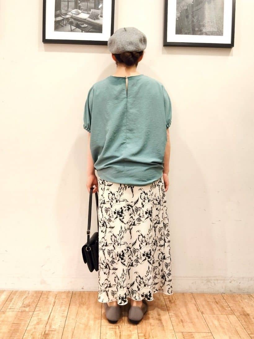 SHOOLARUEさんの「SHOO･LA･RUE｜」を使ったコーディネート
