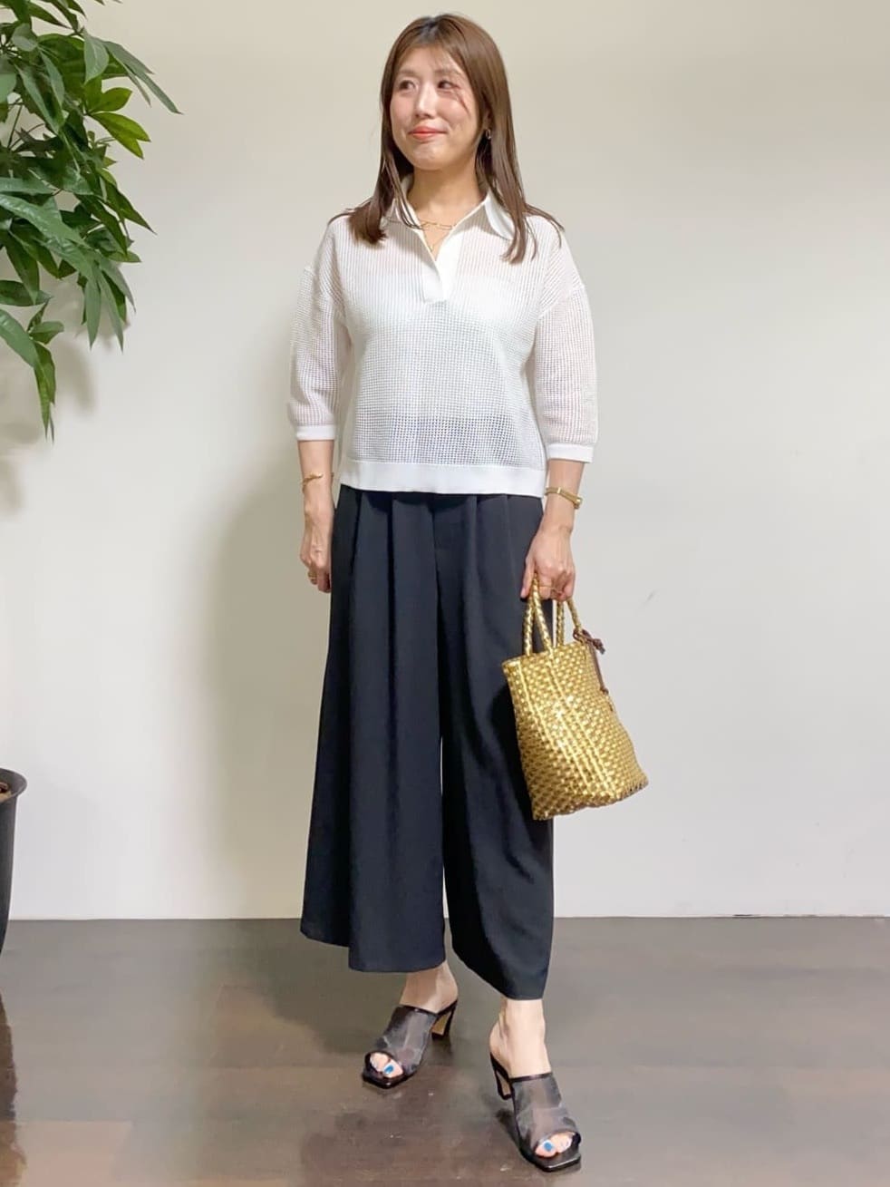 tomoさんの「UNTITLED｜メタリックメッシュトート」を使ったコーディネート