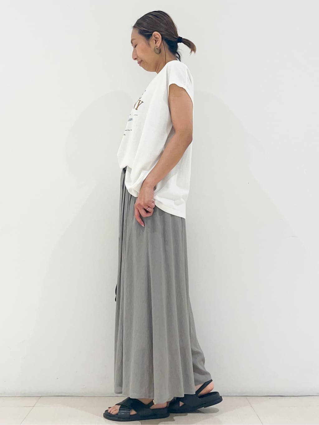 yuuco.さんの「grove｜【Lee&times;grove別注】PRINT　SLEEVELESS T-SHIRTS」を使ったコーディネート