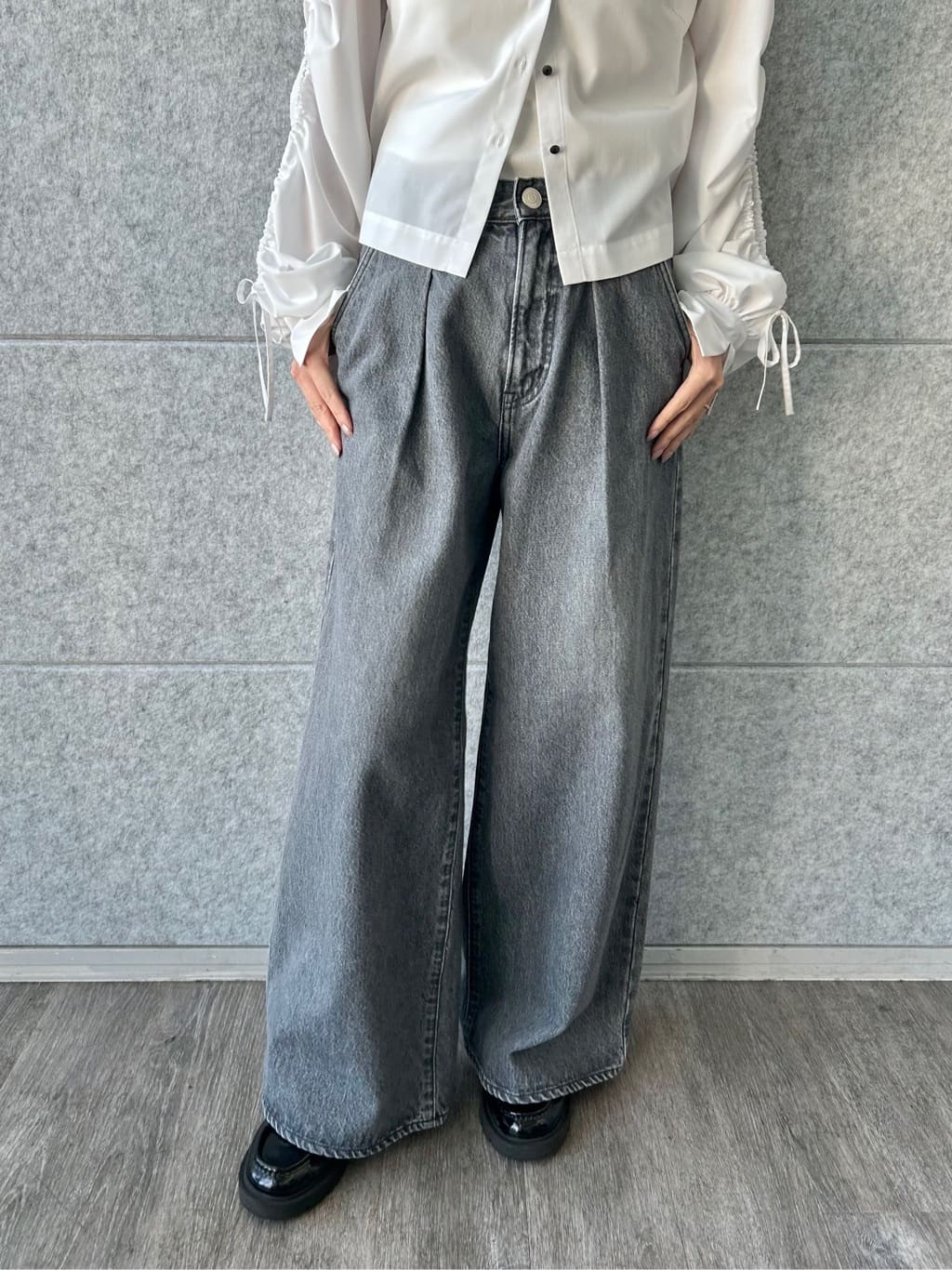 harunaさんの「CODE A｜playful puffs blouse」を使ったコーディネート
