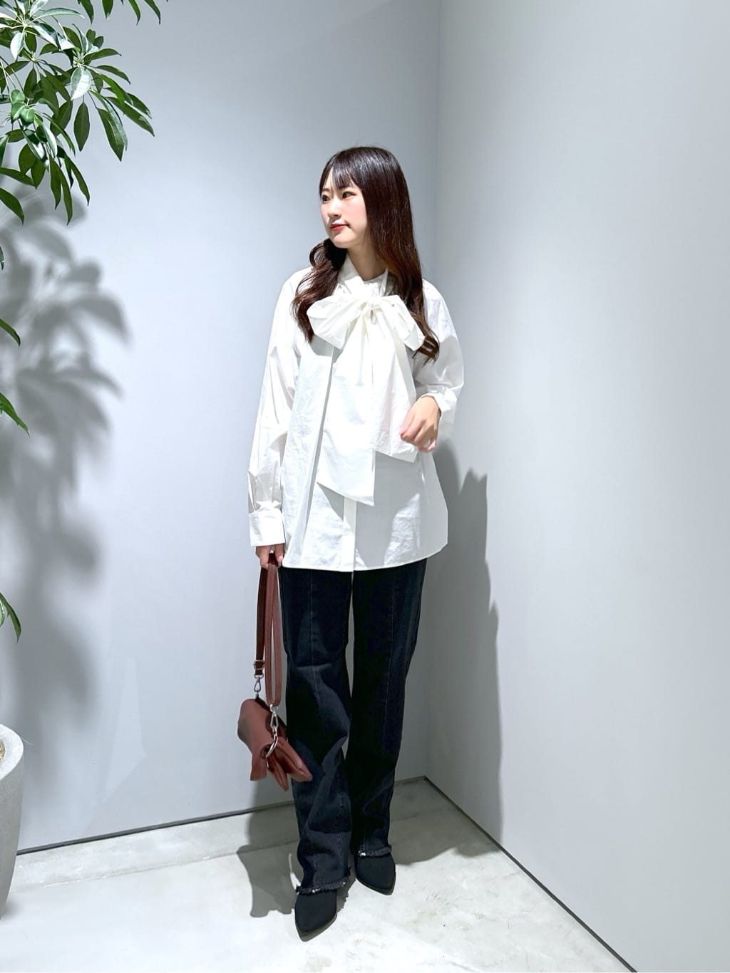 Renoさんの「INDIVI｜【MILLELA FIRENZE】ソフトレザーショルダーバッグ」を使ったコーディネート