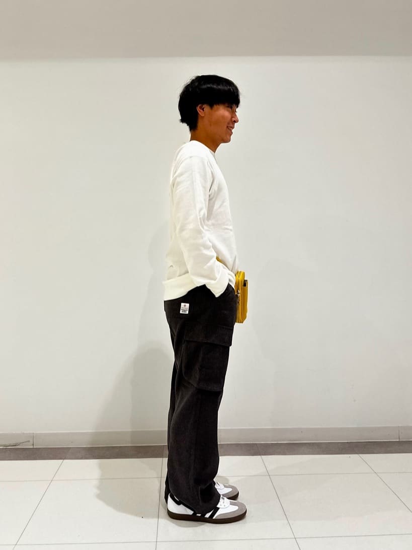 MATSUBARAさんの「DRESSTERIOR｜エクスクルーシブフライスロングTシャツ」を使ったコーディネート