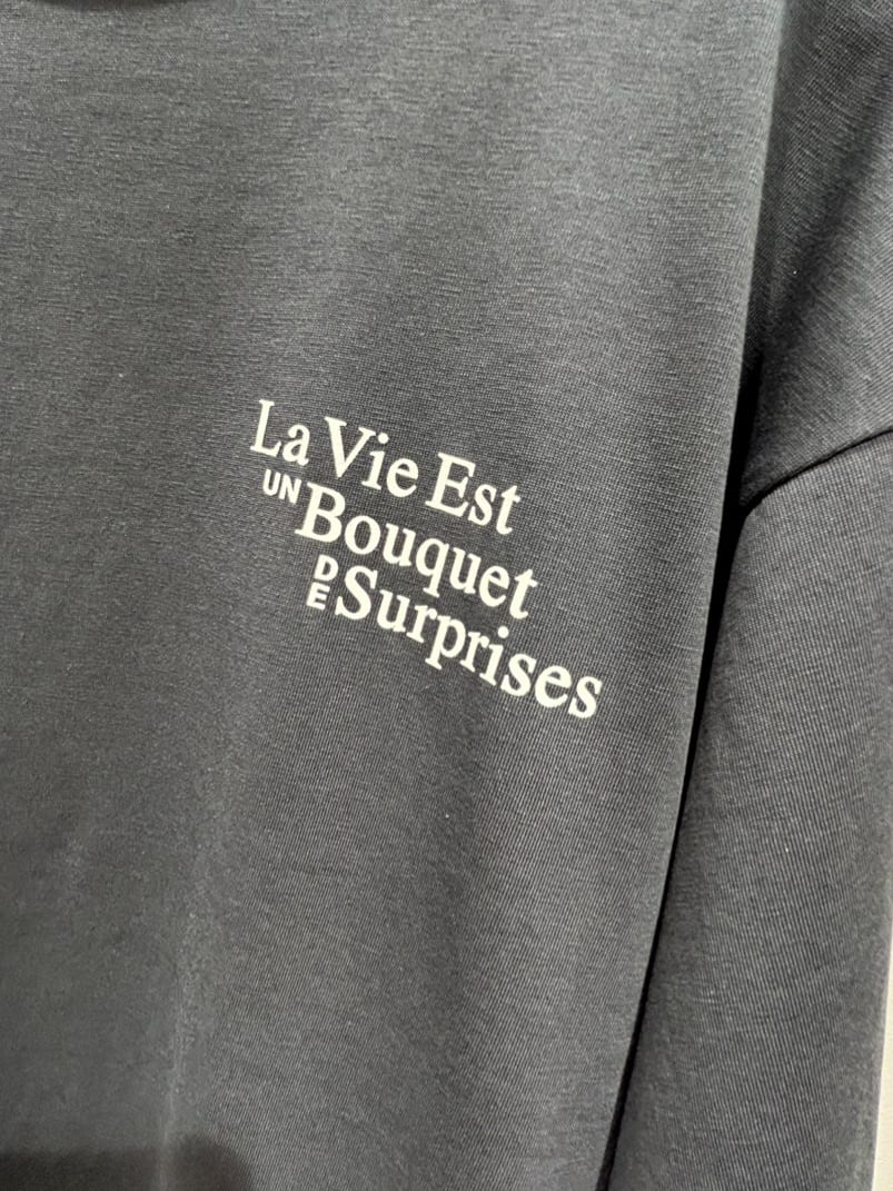 Yumeさんの「grove｜◆五分袖ロゴプリントTシャツ」を使ったコーディネート