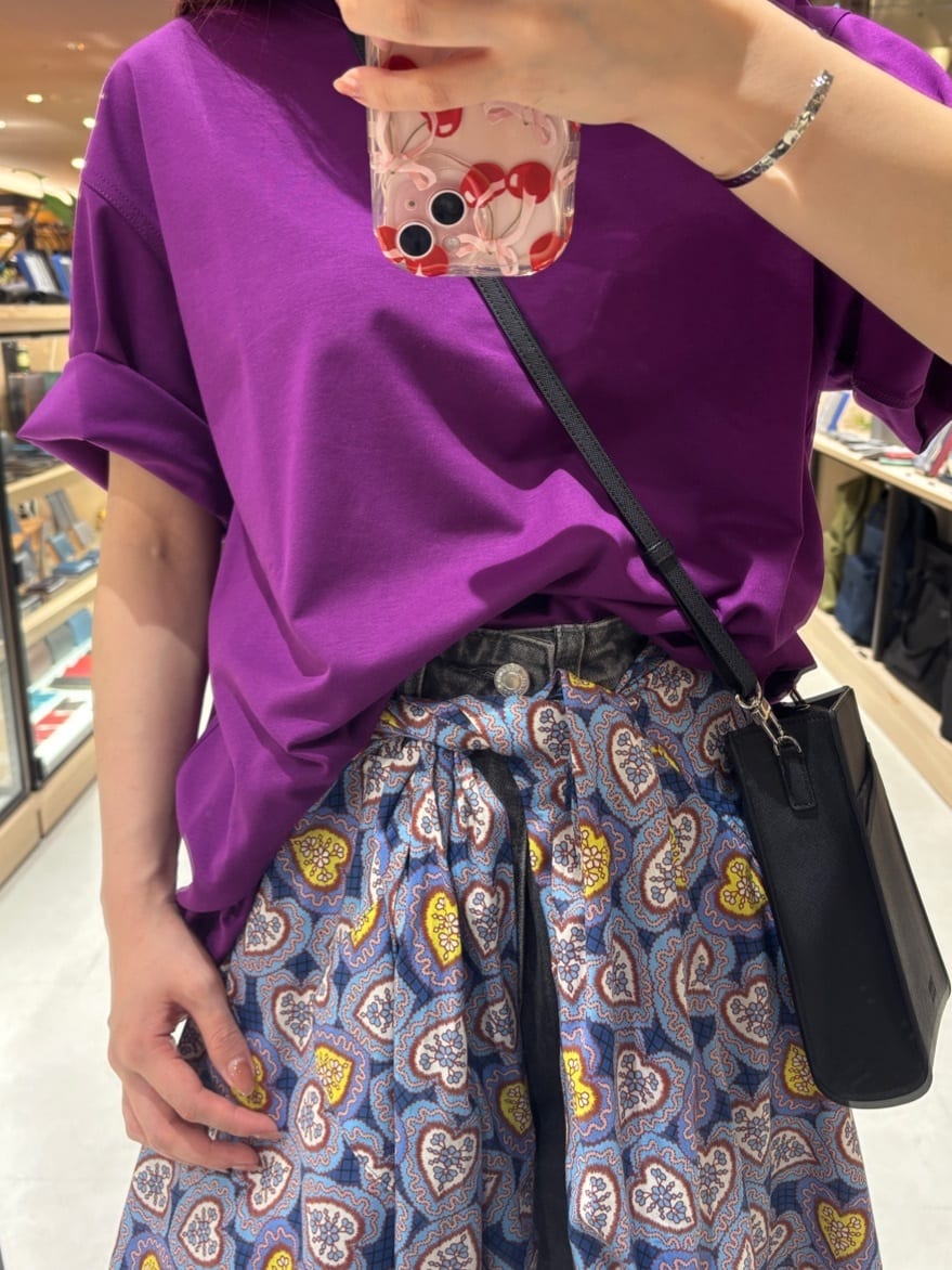 ウミさんの「TAKEO KIKUCHI｜【抗菌防臭／5サイズ展開】ハイゲージポンチ Tシャツ」を使ったコーディネート