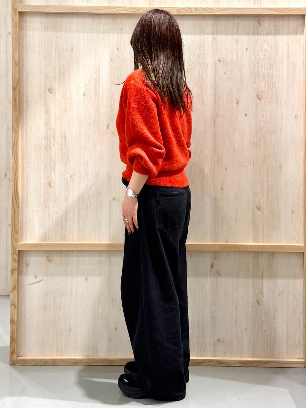 nanaさんの「THE SHOP TK｜きれいめにもカジュアルにも ノーカラーキルトジャケット」を使ったコーディネート