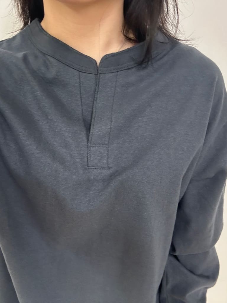 とりみさんの「DRESSTERIOR｜【ウォッシャブル】テーパードコンフォートデニム」を使ったコーディネート