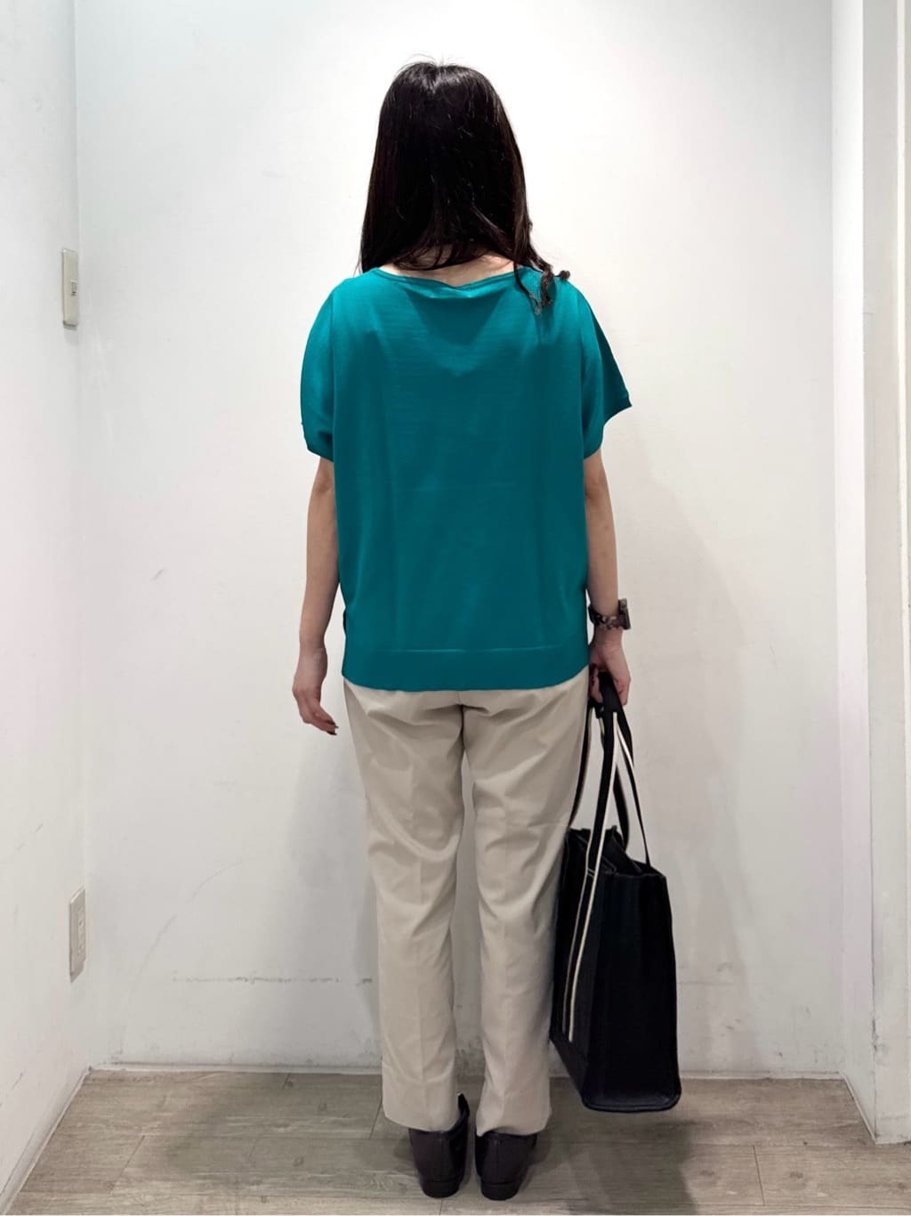 yuicciさんの「OPAQUE.CLIP｜《6色展開／S-LLサイズ》ドルマンスリーブニット【UV／接触冷感／洗濯機洗い可／抗ピル】」を使ったコーディネート