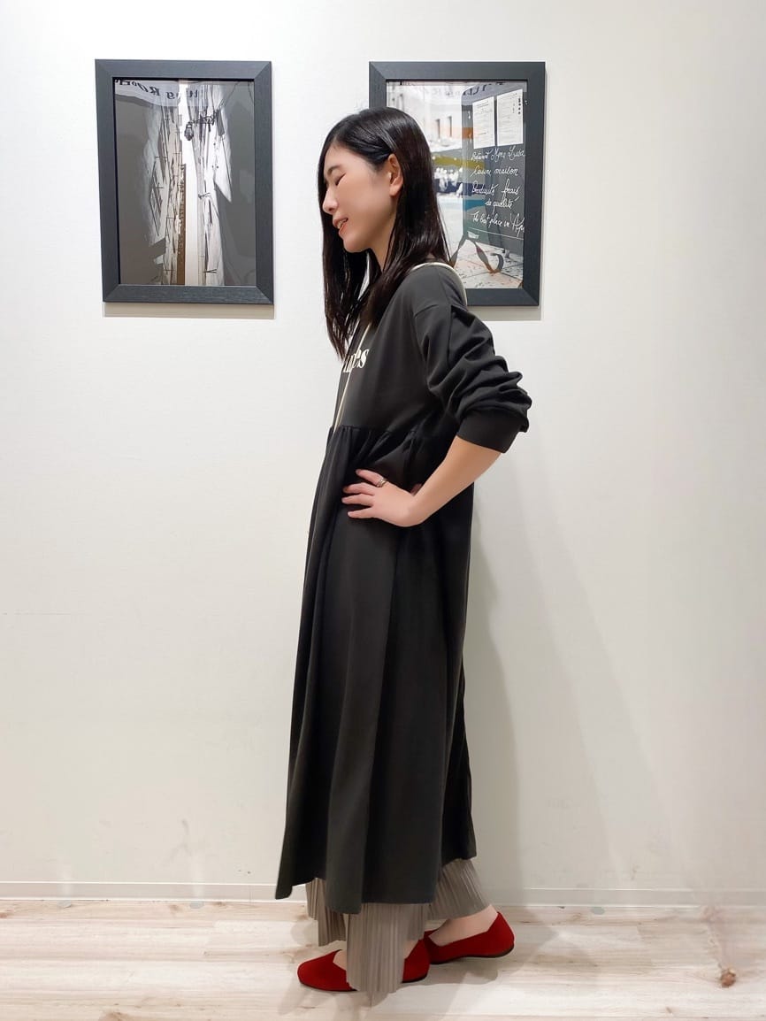 みぞさんさんの「SHOO･LA･RUE｜」を使ったコーディネート