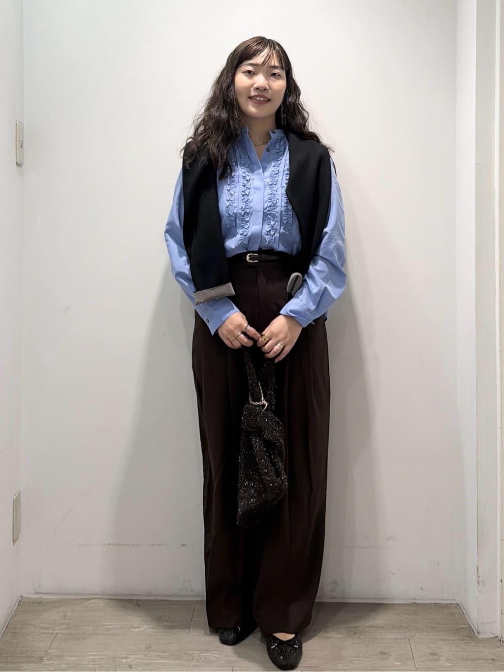 sumicaさんの「OPAQUE.CLIP｜タックデザインワイドパンツ【洗濯機OK】」を使ったコーディネート