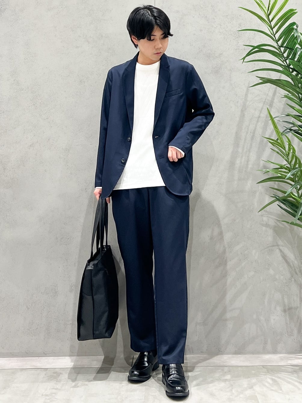 SHI-MAさんの「THE SHOP TK｜スムースファイバーリラックスジャケット 【セットアップ可／UVカット／イージーケア／洗濯機OK】」を使ったコーディネート