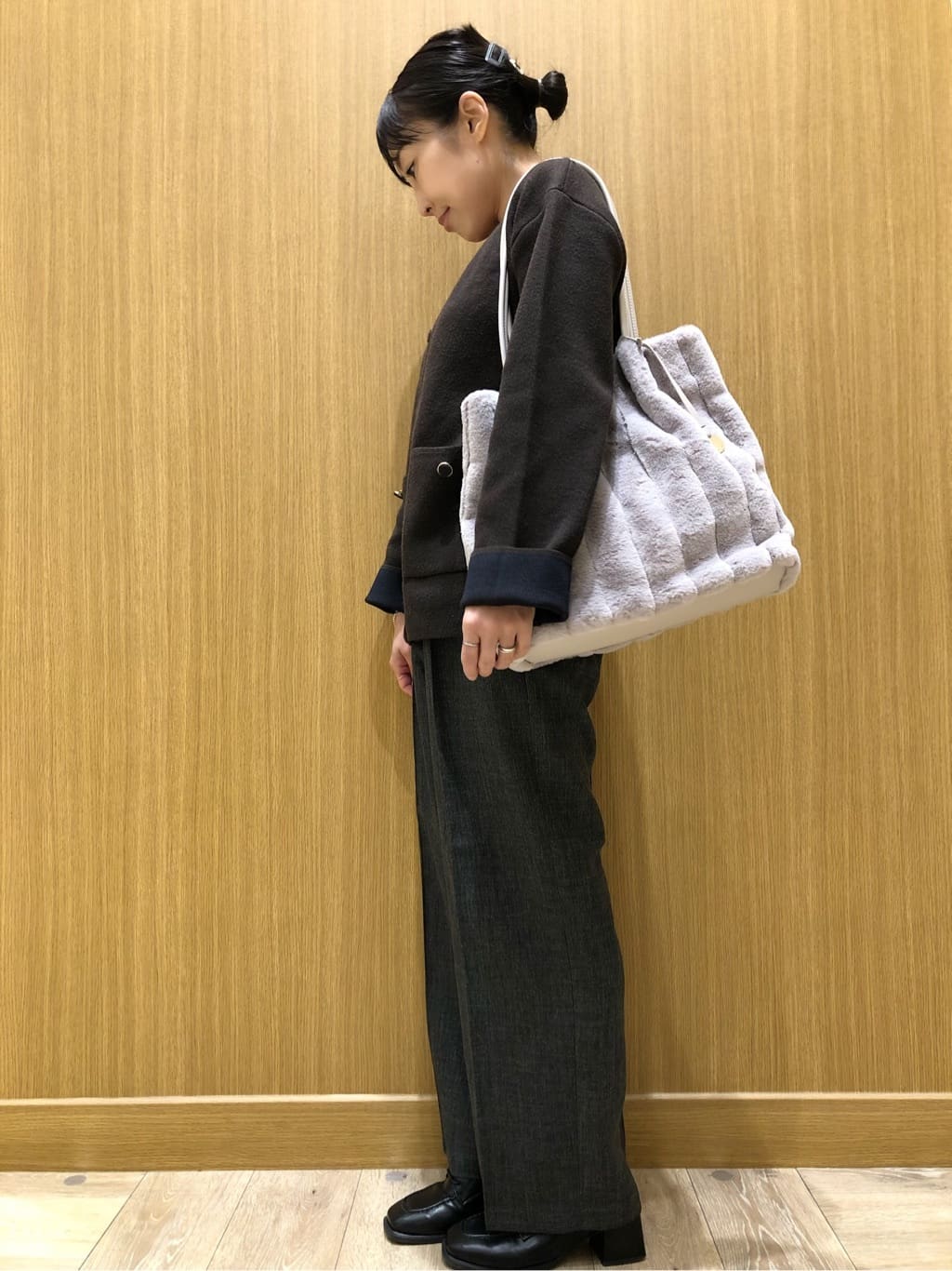 tomoさんの「OPAQUE.CLIP｜ダブルフェイスコーディガン【洗濯機OK】」を使ったコーディネート