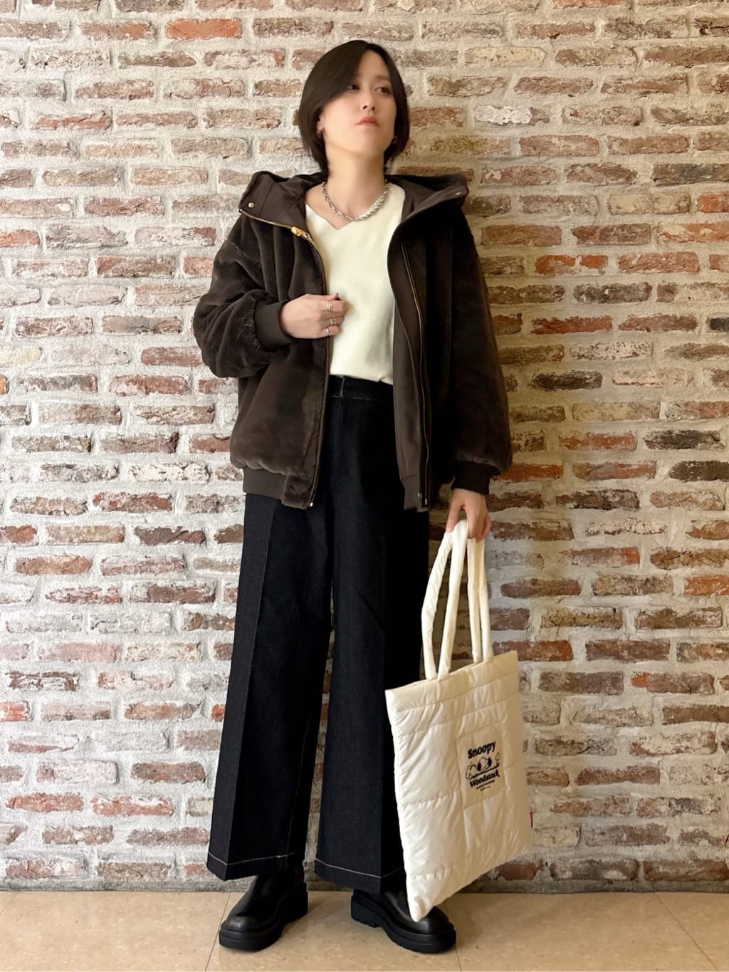 しばさんの「THE SHOP TK｜【2WAY/洗える】リバーシブル フェイクファーブルゾン」を使ったコーディネート