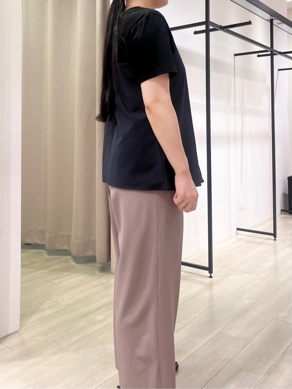 hasuさんの「INDIVI｜【洗える】ビスチェレイヤード風トップス」を使ったコーディネート