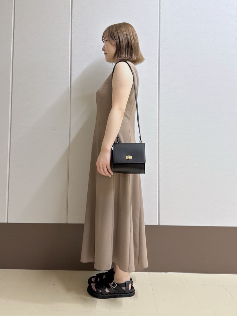 Rikoさんの「INDIVI｜ミニスクエアショルダー」を使ったコーディネート