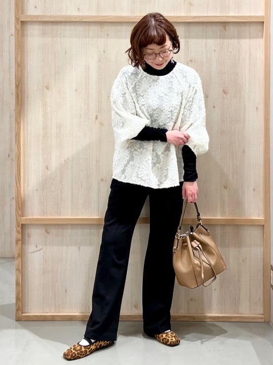 nakoさんの「THE SHOP TK｜【着丈選べる/XS～XLサイズ】あったか裏起毛ワイドパンツ」を使ったコーディネート