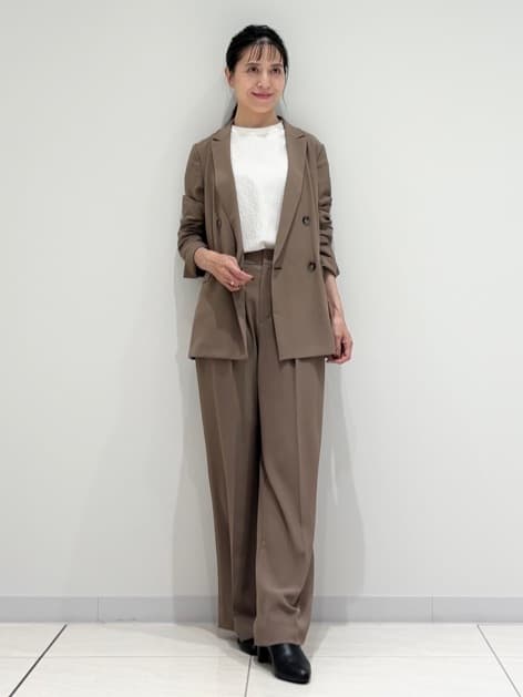 kayoさんの「INDIVI｜【軽く羽織れる！】ダブルジャケット」を使ったコーディネート