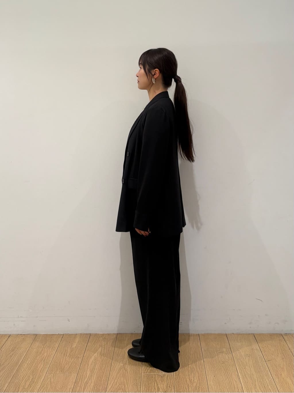 maiさんの「INDIVI｜【軽く羽織れる！】ダブルジャケット」を使ったコーディネート