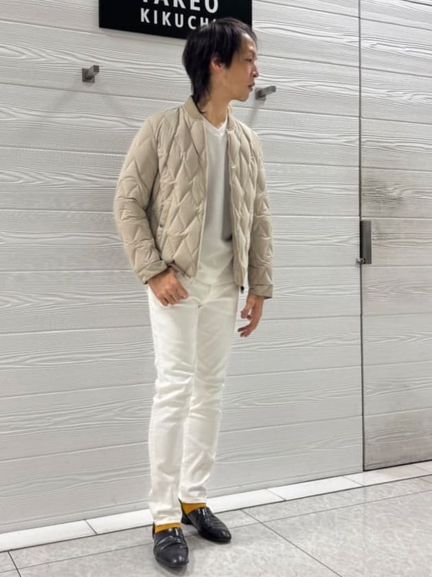井出恭輔さんの「TAKEO KIKUCHI｜【Sサイズ～】ストレッチ デニム パンツ」を使ったコーディネート
