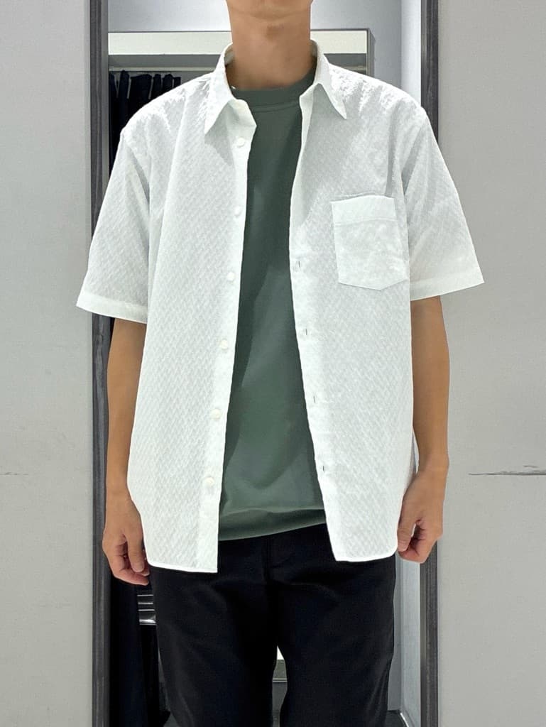 わいずみさんの「TAKEO KIKUCHI｜【抗菌防臭／5サイズ展開】ハイゲージポンチ Tシャツ」を使ったコーディネート