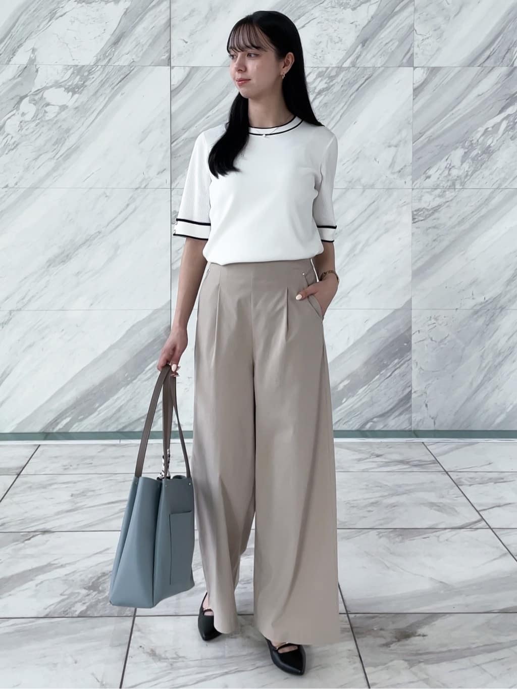NATSUMIさんの「grove｜高身長さん向け＋10cm【接触冷感】サマーハイパーストレッチワイドパンツ」を使ったコーディネート