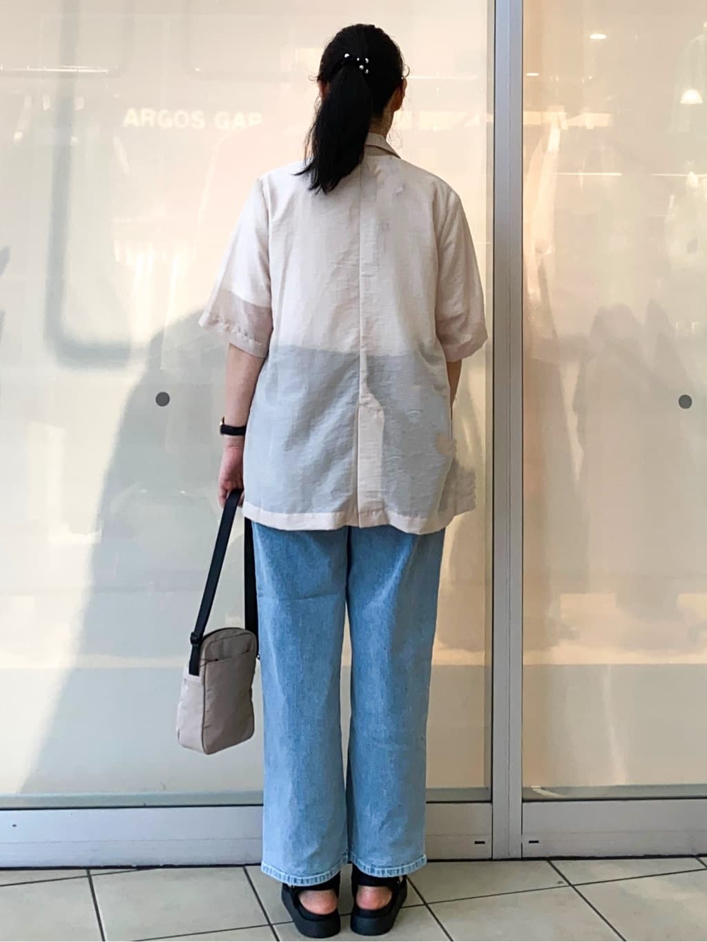 Jeanさんの「OPAQUE.CLIP｜メタルバー&times;コードネックレス」を使ったコーディネート