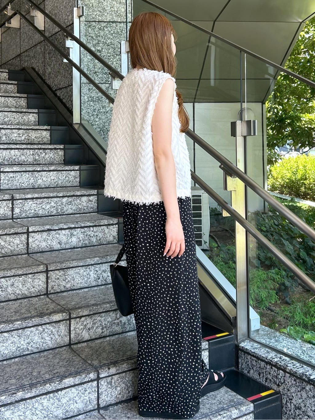 Risaさんの「OPAQUE.CLIP｜フリンジジャカードベスト【洗濯機洗い可】」を使ったコーディネート