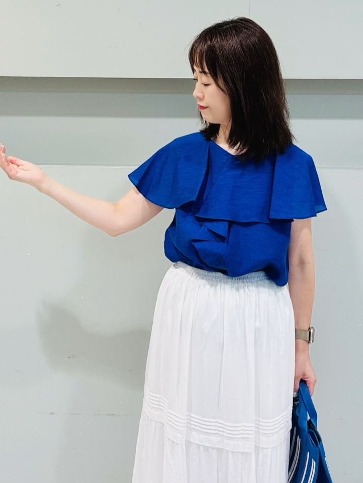 makiさんの「UNTITLED｜【きれいめ/洗える/フリル】ラッフルシアーブラウス」を使ったコーディネート