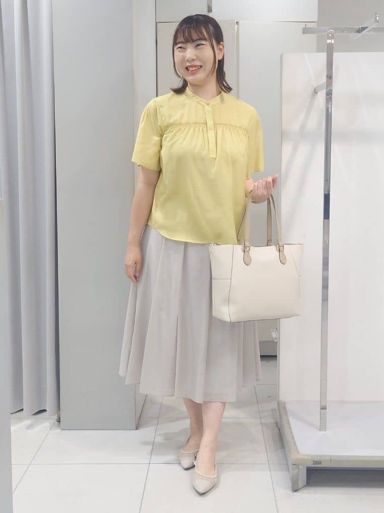 AZUSAさんの「Reflect｜【選べる5色◎／マシンウォッシュ可】シャーリングデザインブラウス」を使ったコーディネート
