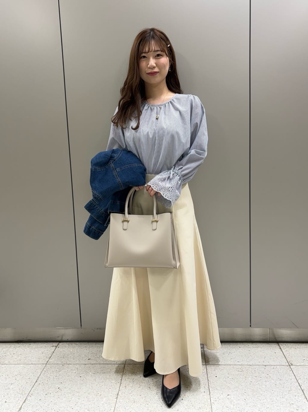 ユナさんの「SHOO･LA･RUE｜◆【S-LL】大人のための ノーカラーデニムジャケット」を使ったコーディネート