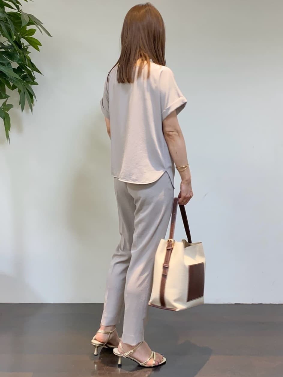 tomoさんの「UNTITLED｜フープトップネックレス」を使ったコーディネート