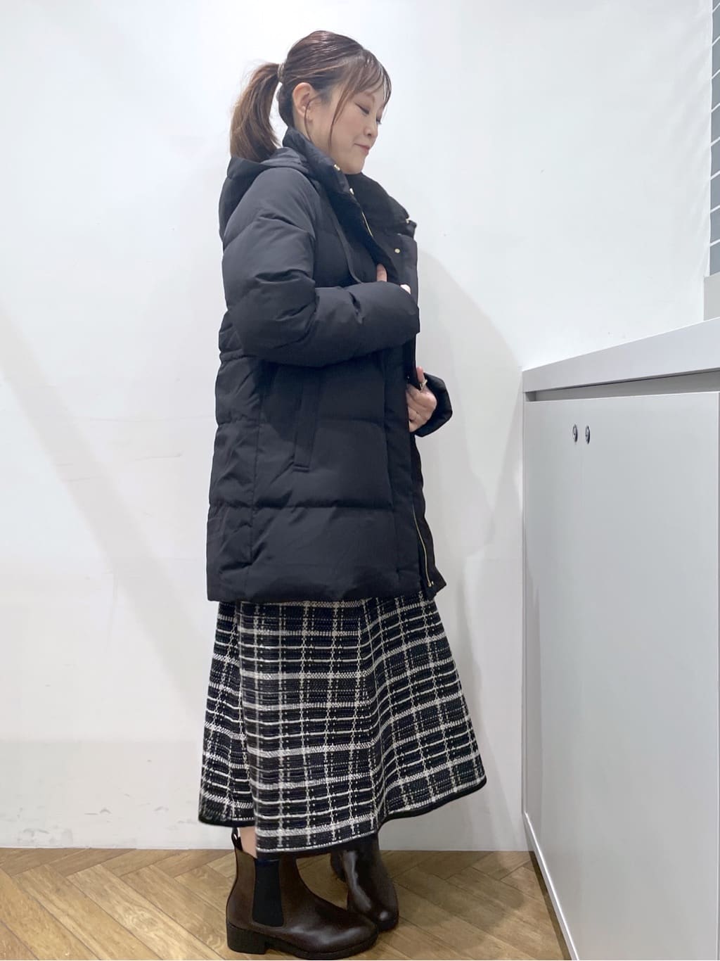 Junさんの「index｜チェックラメジャカードニットワンピース」を使ったコーディネート
