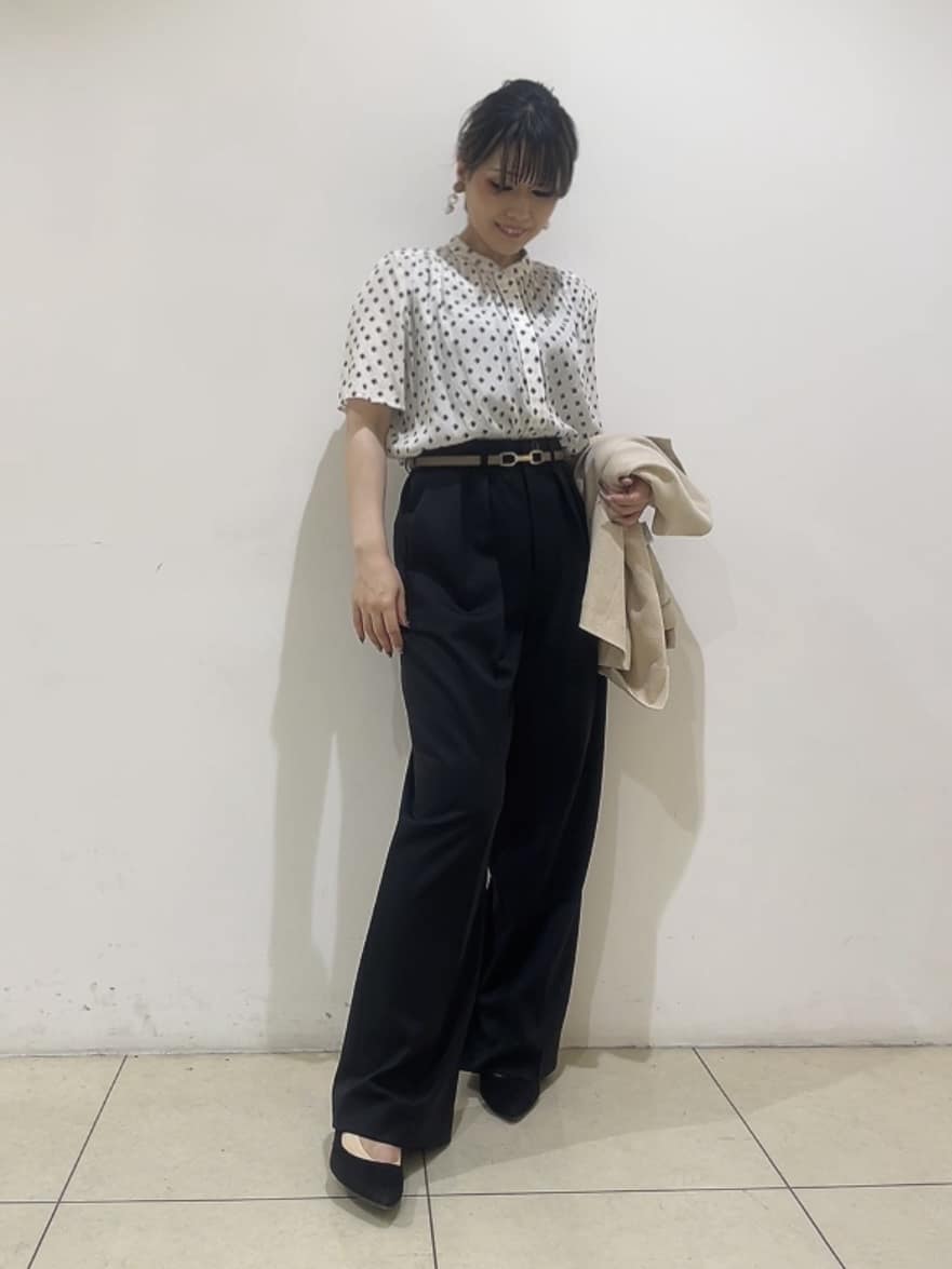 watanabeさんの「UNTITLED｜【短丈/日本製】カラミ風メッシュ ノーカラージャケット」を使ったコーディネート