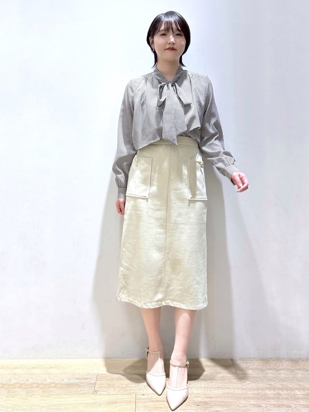 mizukiさんの「index｜アシンメトリーレイヤードボウタイブラウス【洗濯機OK／イージーアイロン／防シワ】《XS～3L》」を使ったコーディネート