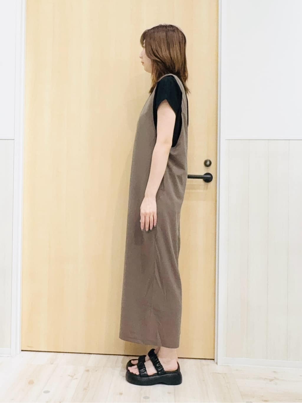 Naさんの「SHOO･LA･RUE｜【S-LL】こだわりの襟バランスが大人かわいい ボックスシルエットトップス」を使ったコーディネート