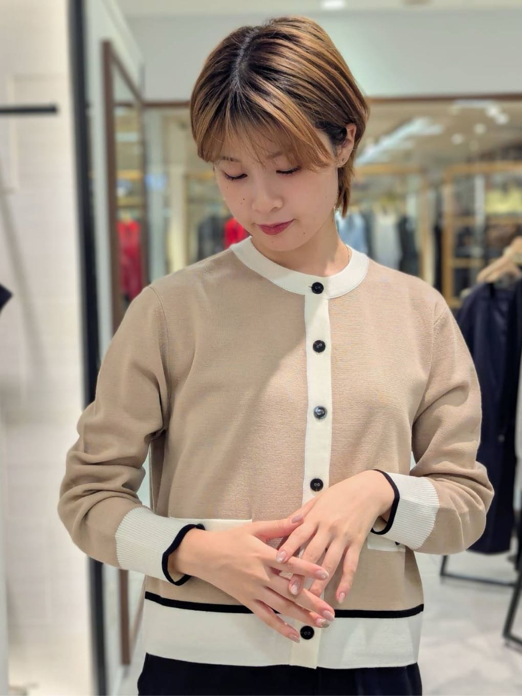 nonoさんの「UNTITLED｜【アンサンブル可/ジャケット風】ウールミラノリブカーディガン」を使ったコーディネート