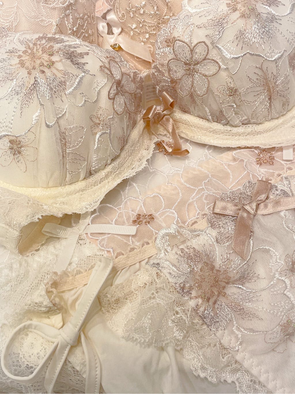桜子さんの「Risa Magli｜ピア ブラジャー （D-F） ＜リサマリ ミラクル谷間ブラ＞」を使ったコーディネート