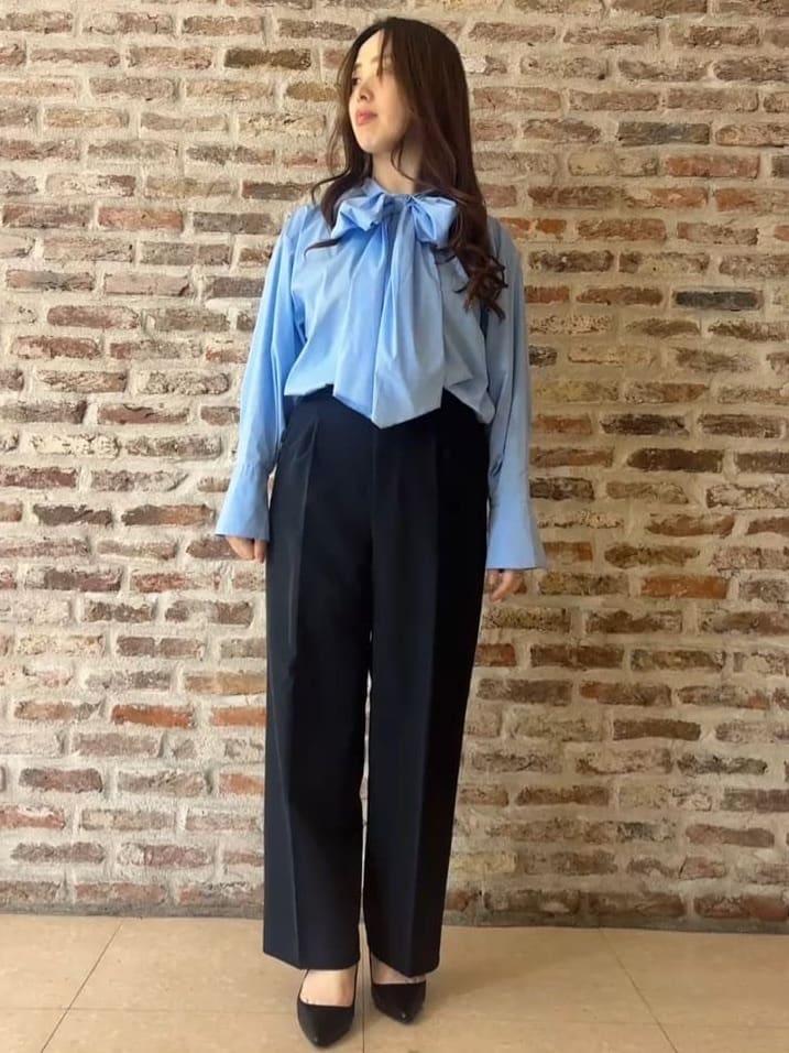 tokiさんの「THE SHOP TK｜【通勤・きちんと見えに】ダブルクロス ペプラムジレ/セットアップ可」を使ったコーディネート