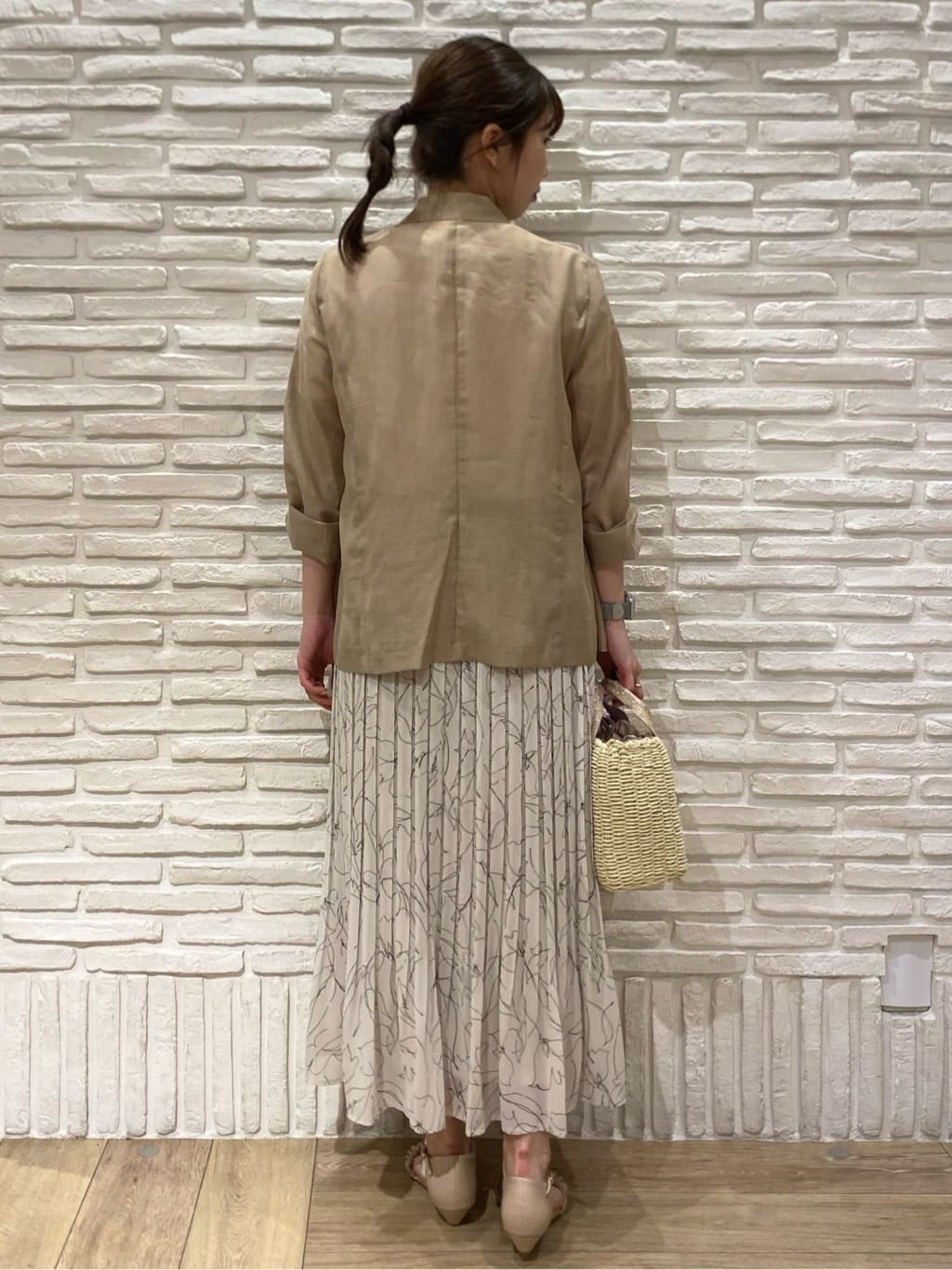 KARENさんの「index｜麻調シアーダブルブレストテーラードジャケット【洗濯機洗い可】」を使ったコーディネート