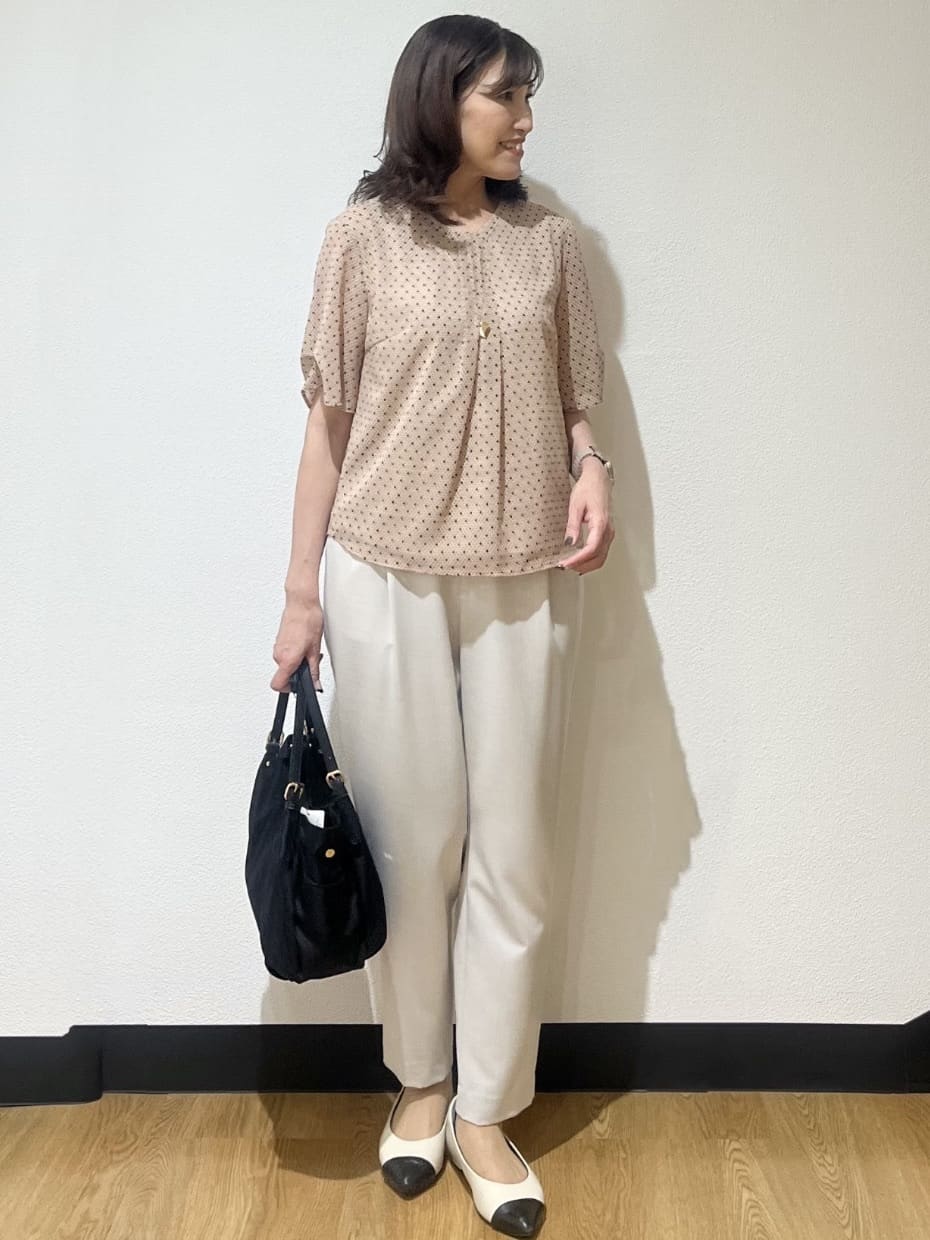 ayaさんの「Reflect｜【マシンウォッシュ可／セットアップ可】コツキ柄プリントブラウス」を使ったコーディネート