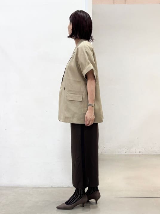 fujiさんの「THE SHOP TK｜半袖シアージャケット【洗える】」を使ったコーディネート